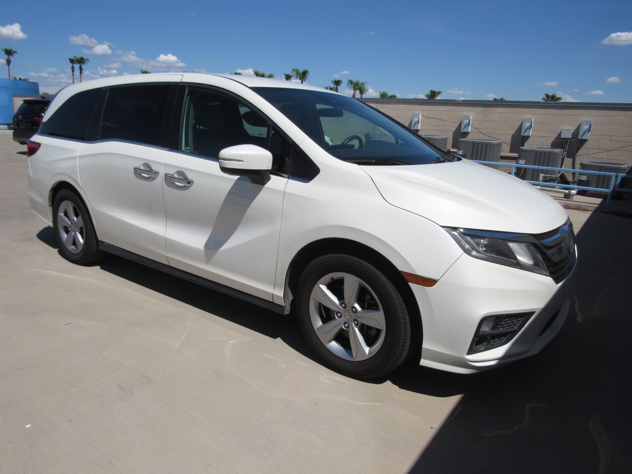 Used 2019 Honda Odyssey EX image 2