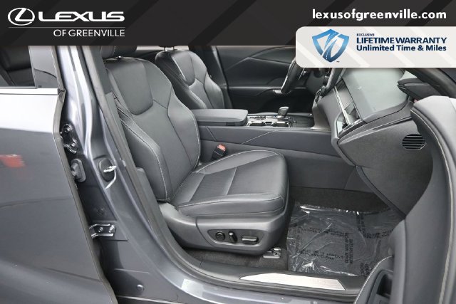 Used 2023 Lexus RX 350 w/ Accessory Package (2T) AWD/4WD image 31