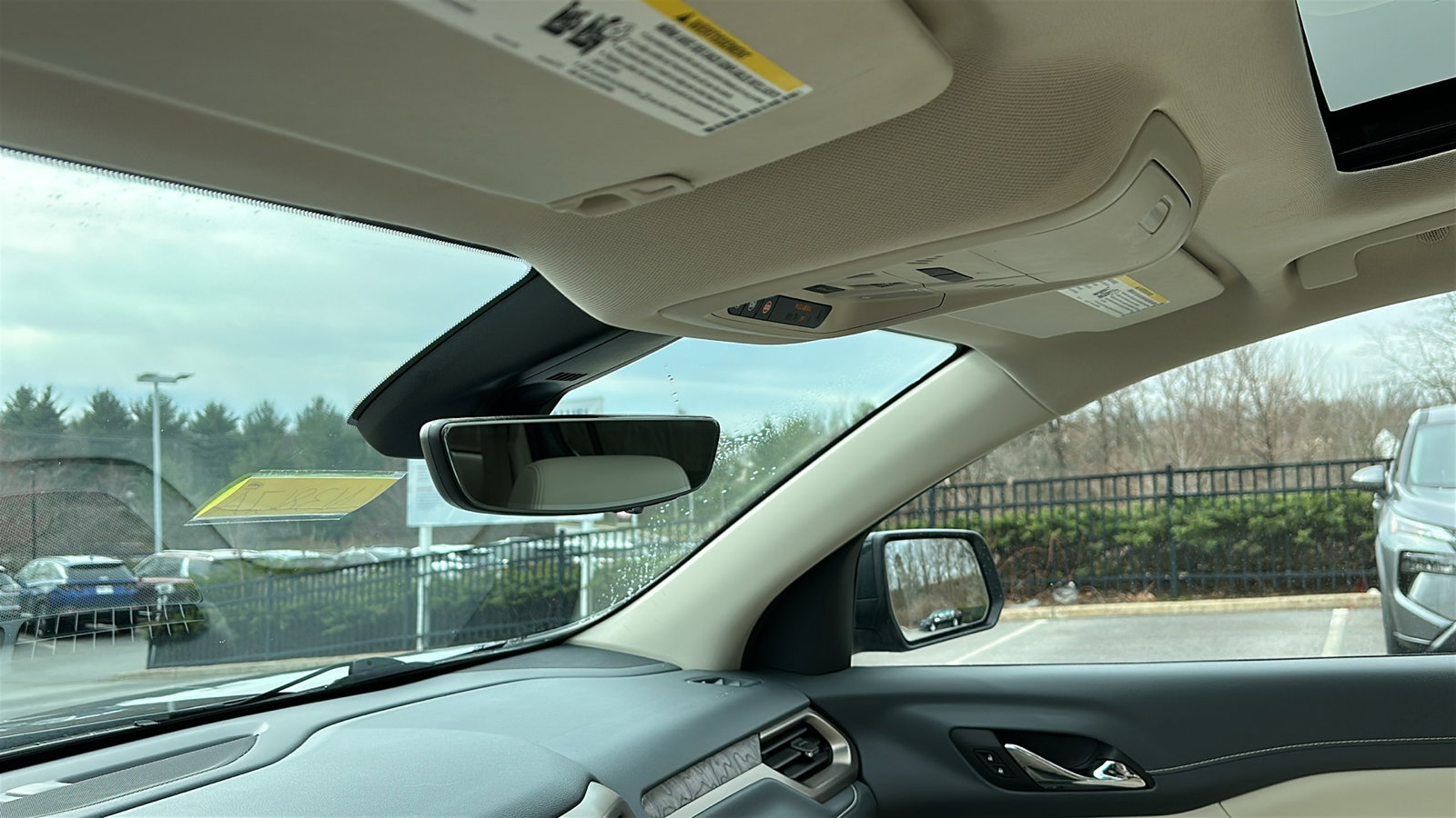 Used 2021 GMC Acadia Denali w/ Denali Ultimate Package image 24