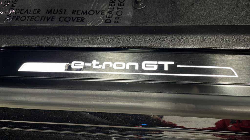 Used 2022 Audi e-tron GT Prestige w/ Prestige Package AWD/4WD image 40