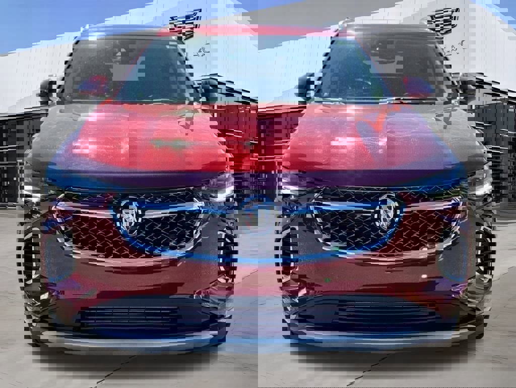 Used 2023 Buick Envision Avenir image 4