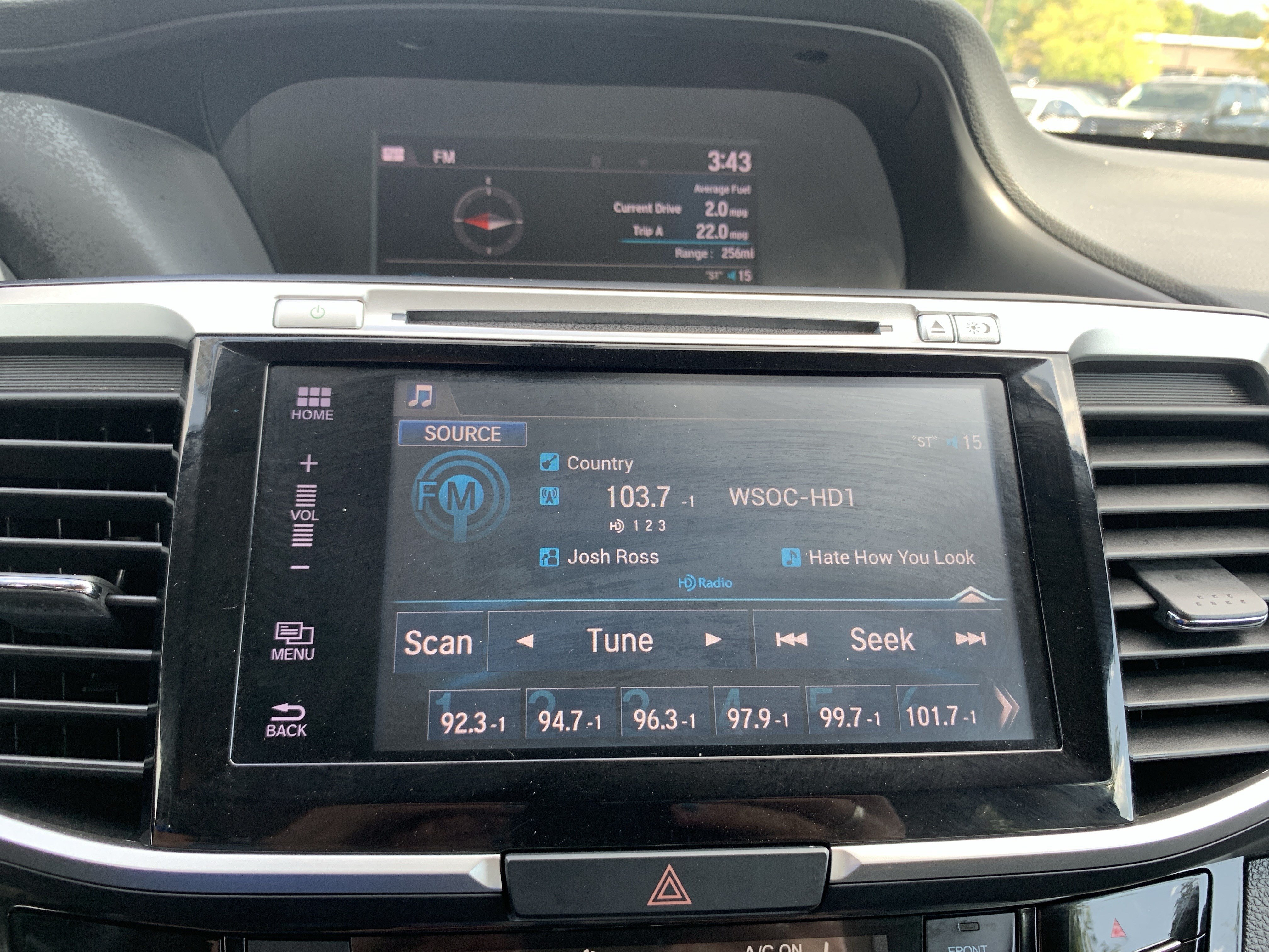 Used 2017 Honda Accord EX-L image 23