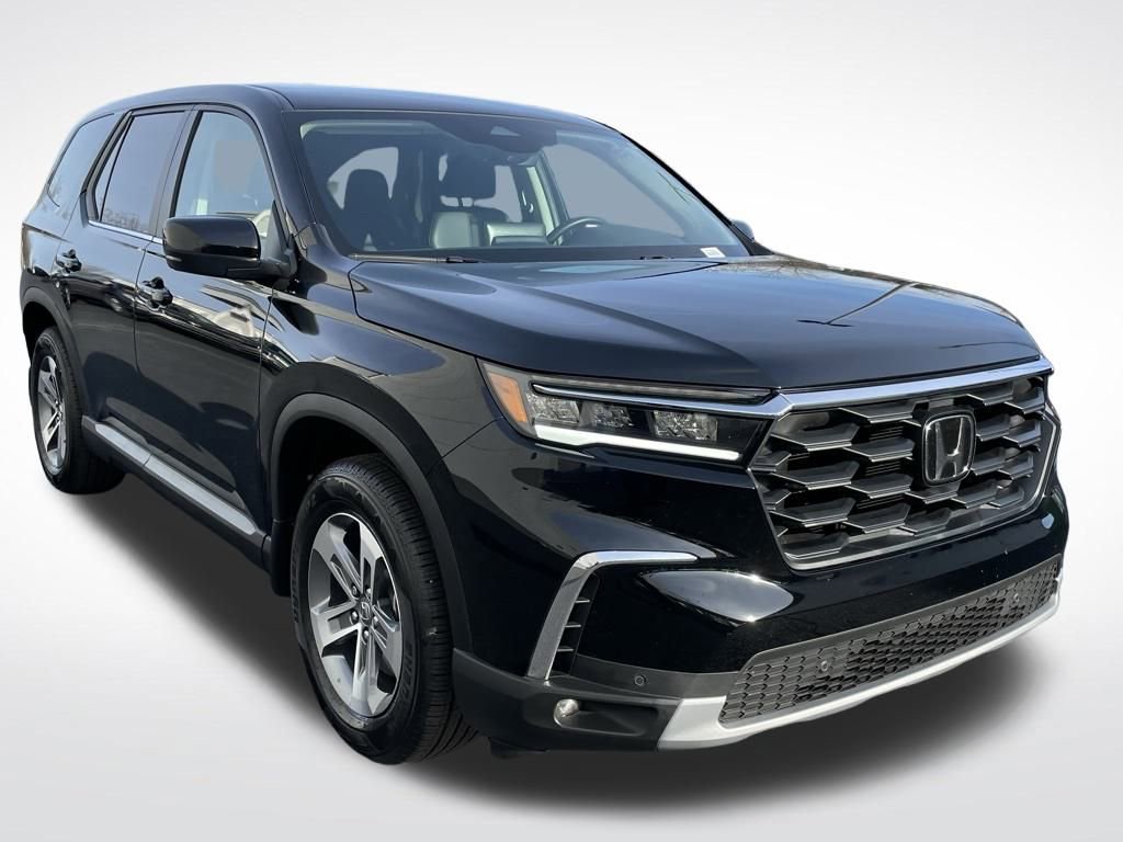 Certified 2025 Honda Pilot EX-L image 8