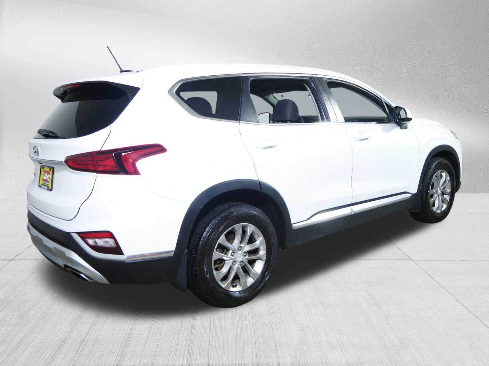 Used 2020 Hyundai Santa Fe SE w/ Cargo Package AWD/4WD image 7