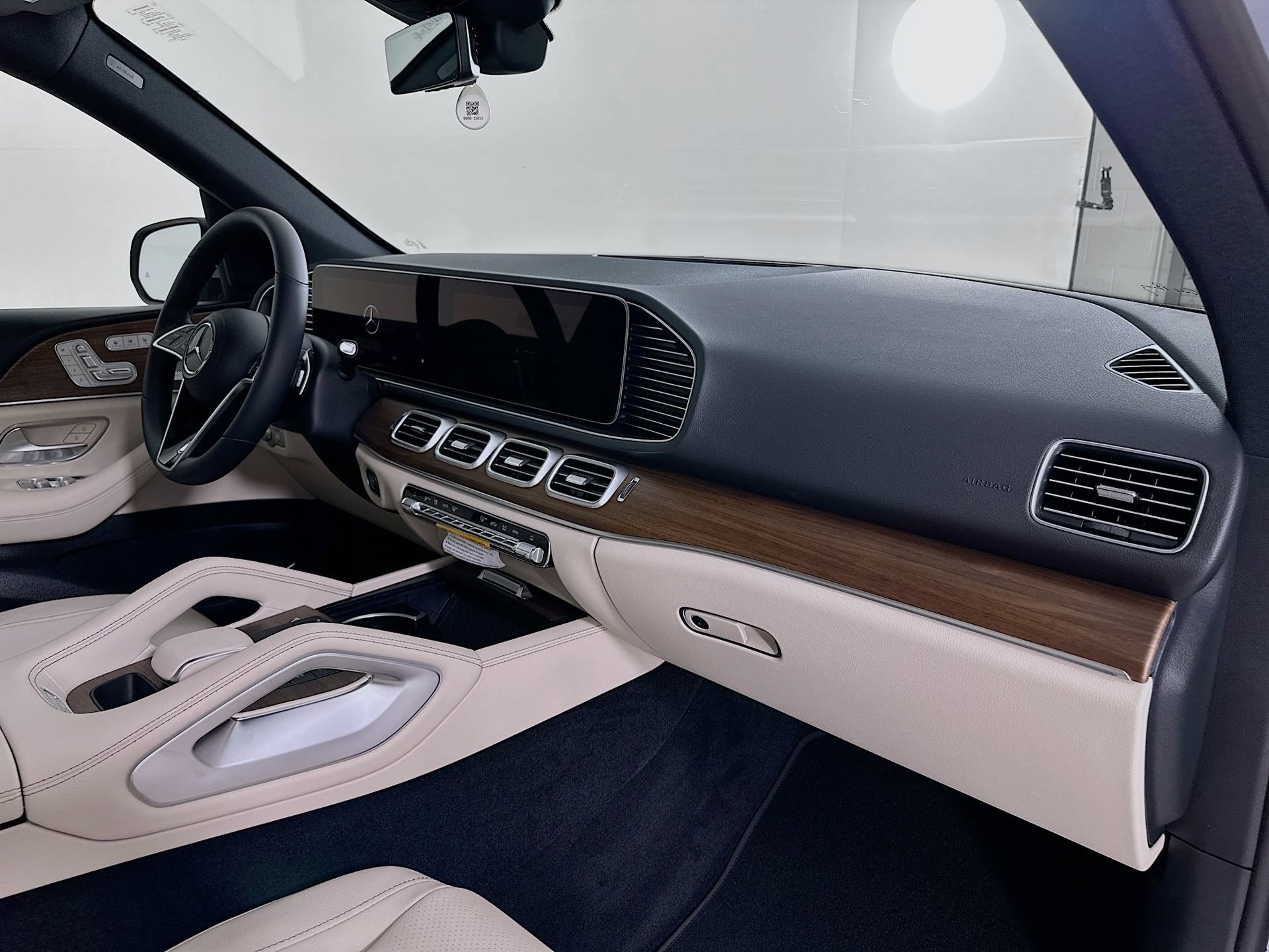 New 2026 Mercedes-Benz GLE 350 4MATIC image 32