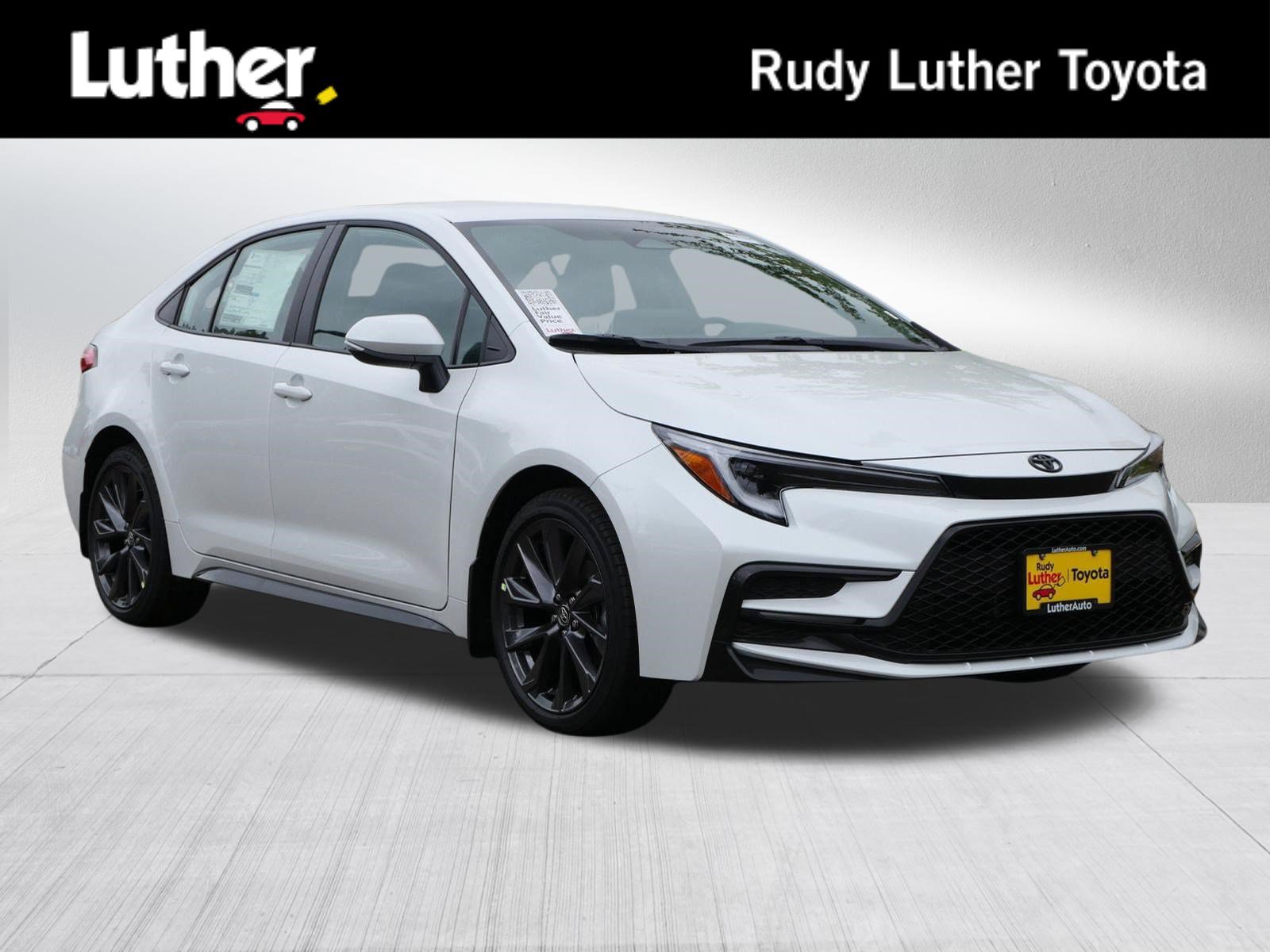 New 2026 Toyota Corolla SE w/ SE Package FWD image 1