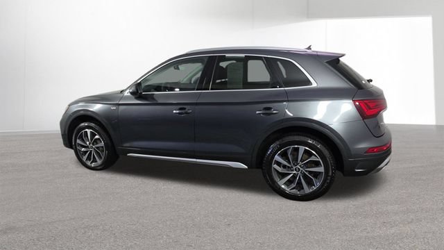 Used 2023 Audi Q5 2.0T Premium w/ Convenience Package AWD/4WD image 7