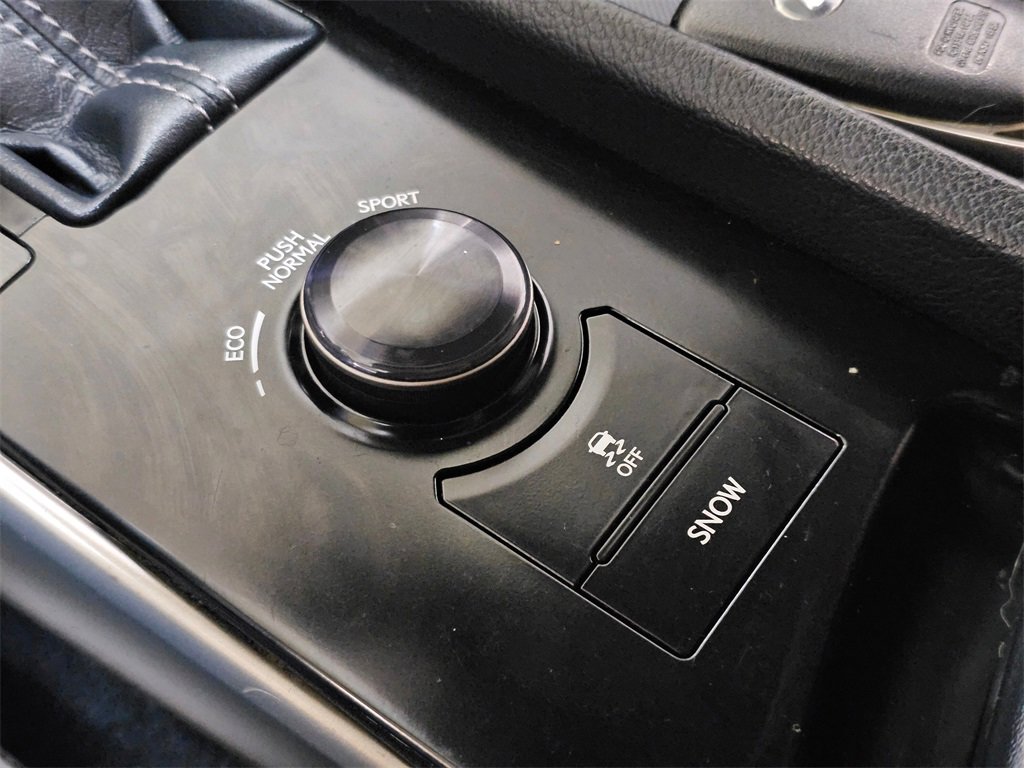 Used 2014 Lexus IS 250 image 37
