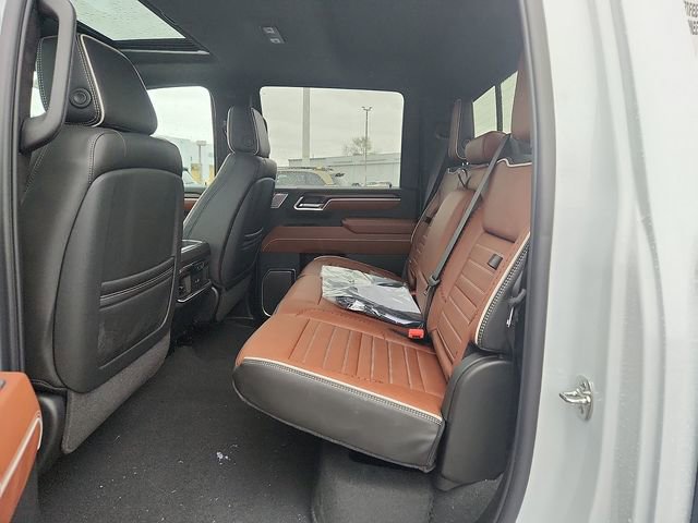 New 2026 GMC Sierra 3500 Denali Ultimate AWD/4WD image 6
