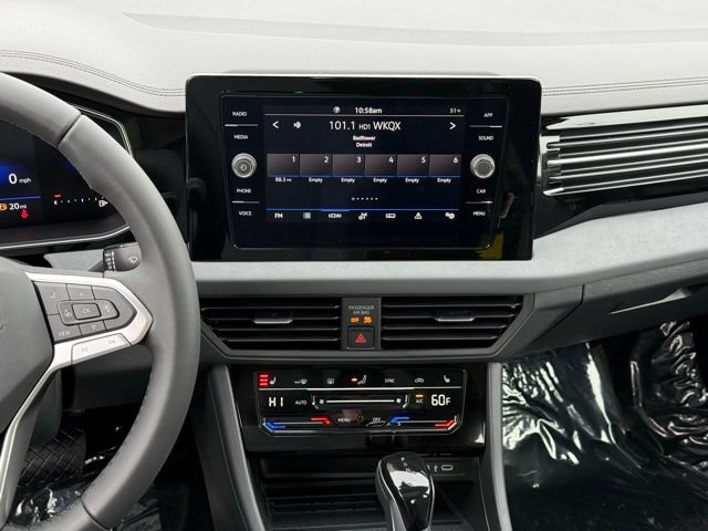New 2026 Volkswagen Jetta SE FWD image 10