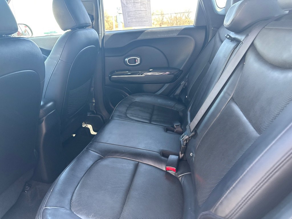 Used 2015 Kia Soul ! w/ Sun & Sound Package image 18