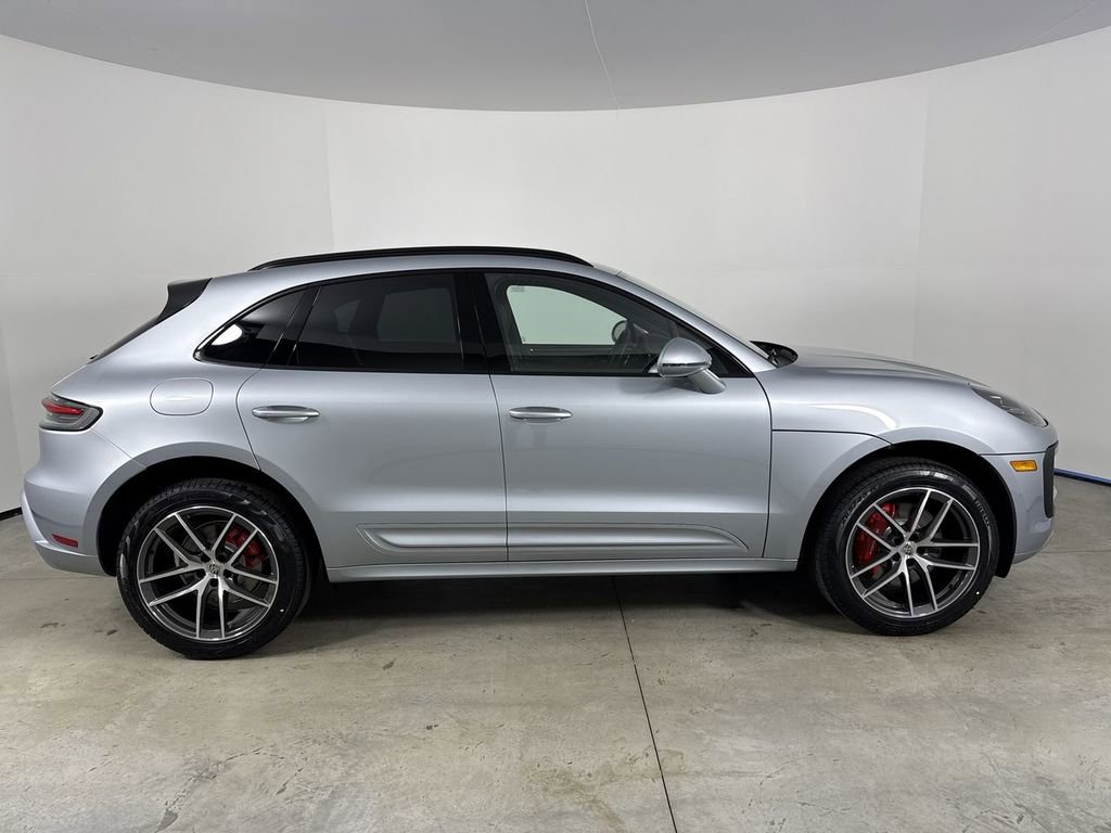 New 2026 Porsche Macan S AWD/4WD image 8