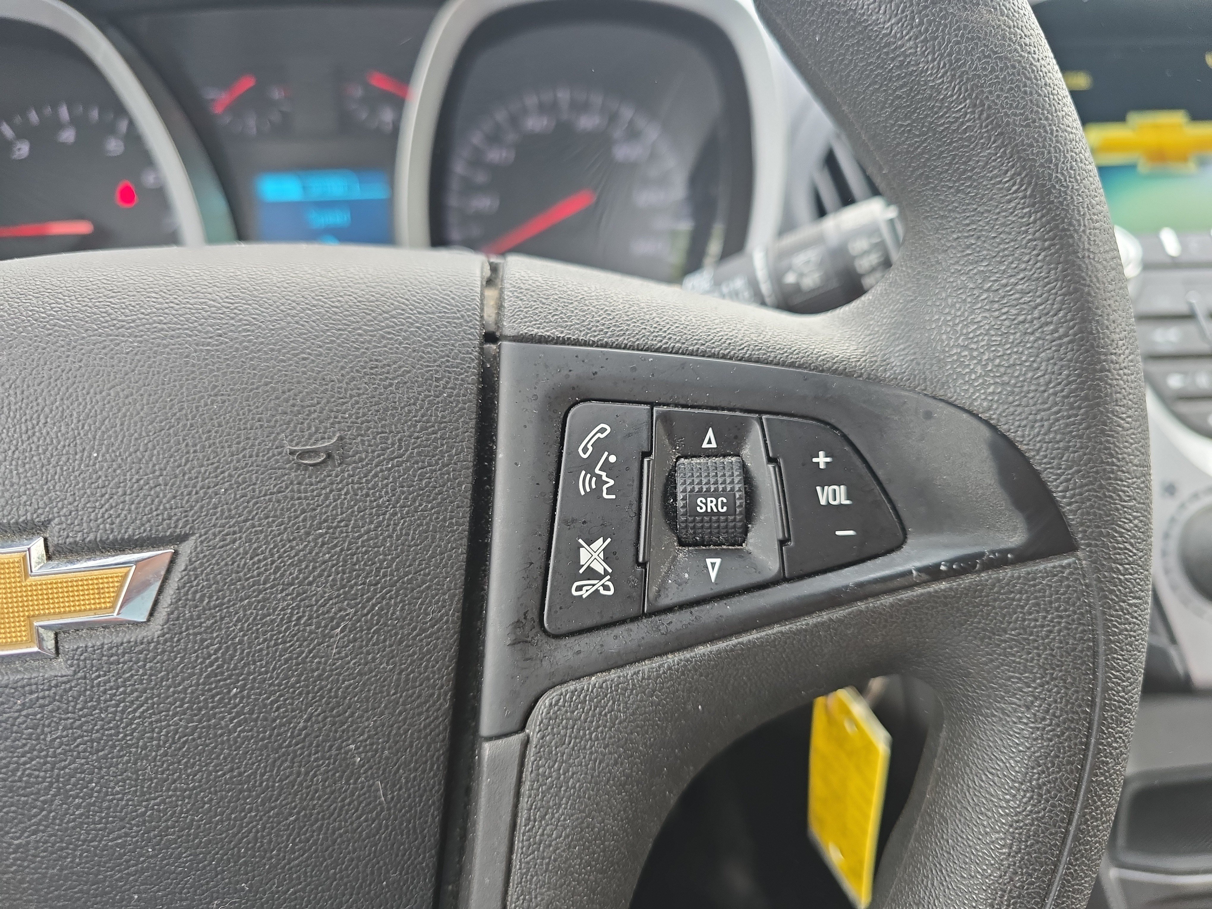 Used 2016 Chevrolet Equinox LS AWD/4WD image 22