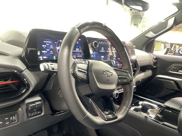 Used 2025 Chevrolet Silverado EV RST AWD/4WD image 14