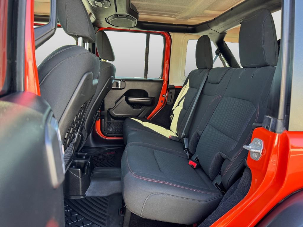 Used 2019 Jeep Wrangler Unlimited Rubicon AWD/4WD image 13
