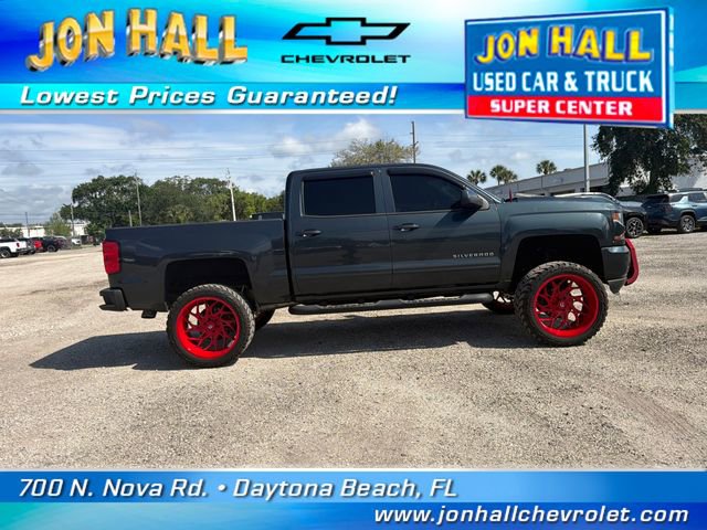 Used 2018 Chevrolet Silverado 1500 LT w/ All Star Edition AWD/4WD image 17
