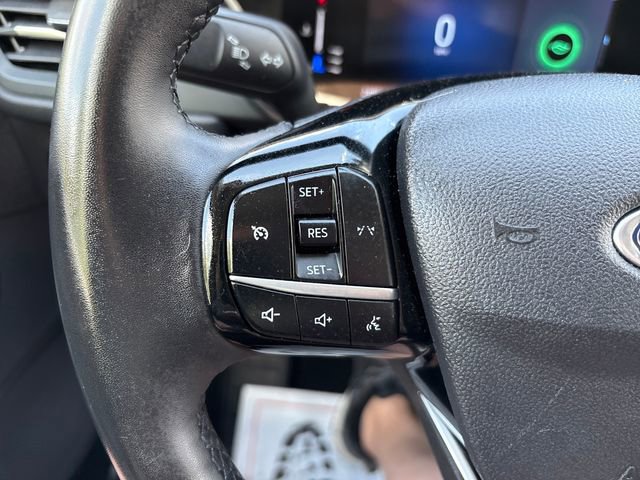 Used 2023 Ford Escape Active AWD/4WD image 11