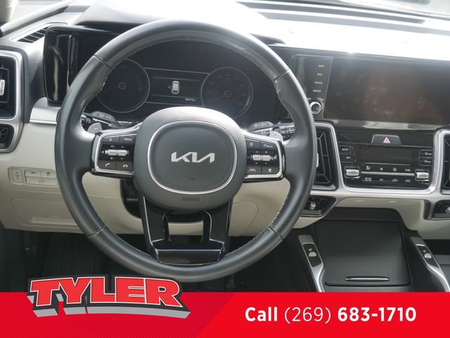 Used 2023 Kia Sorento EX image 42