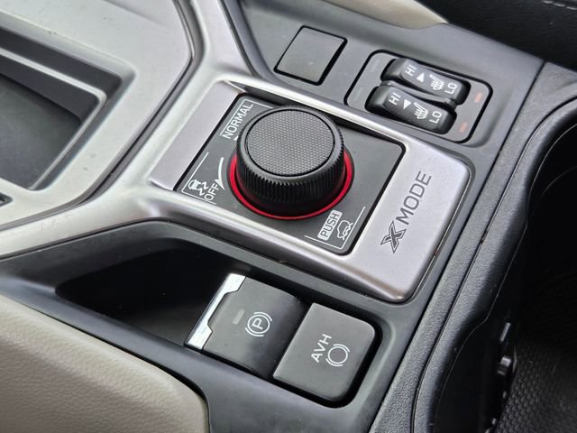 Used 2023 Subaru Forester Premium image 28