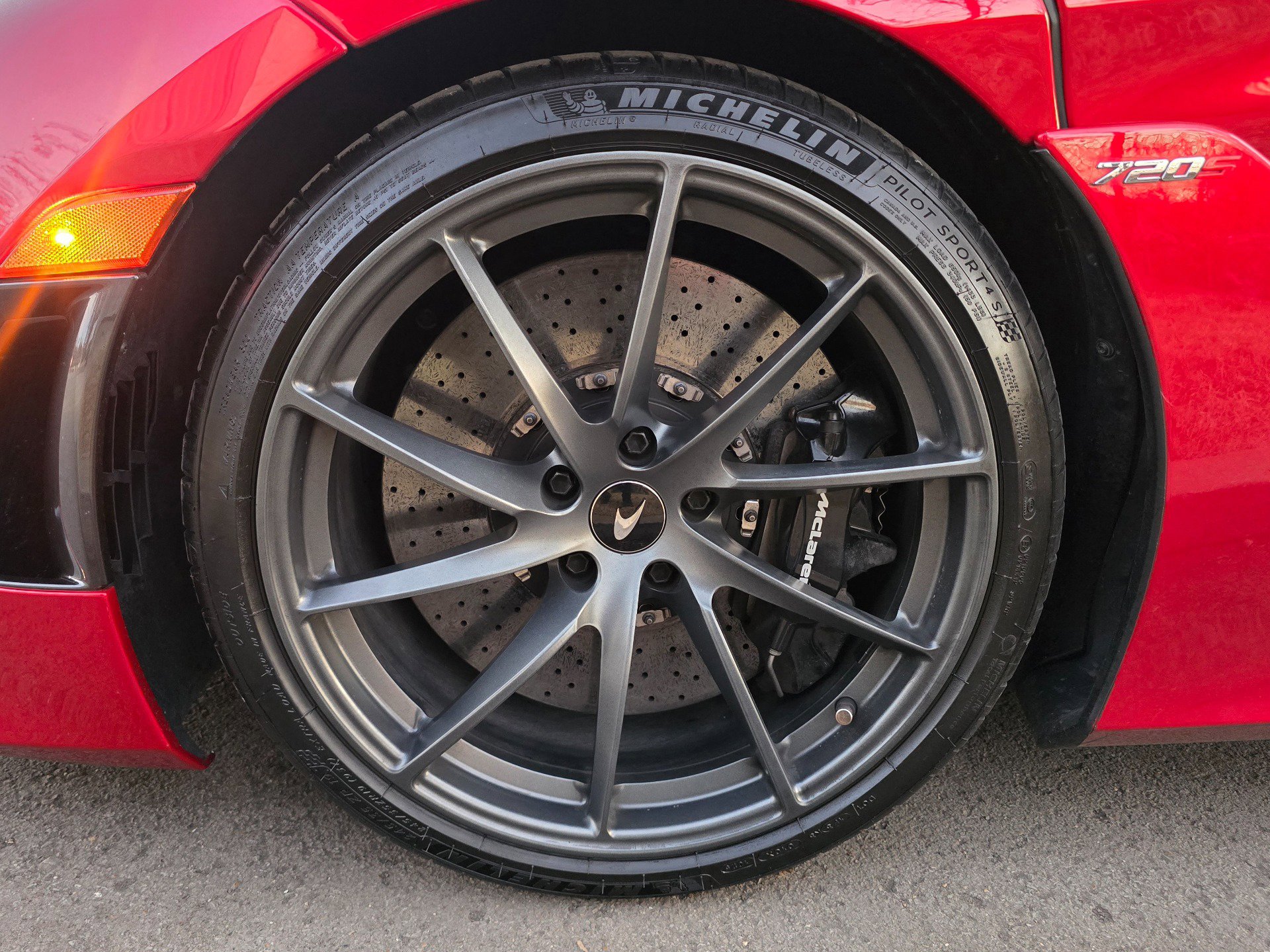 Used 2019 McLaren 720S Performance image 56