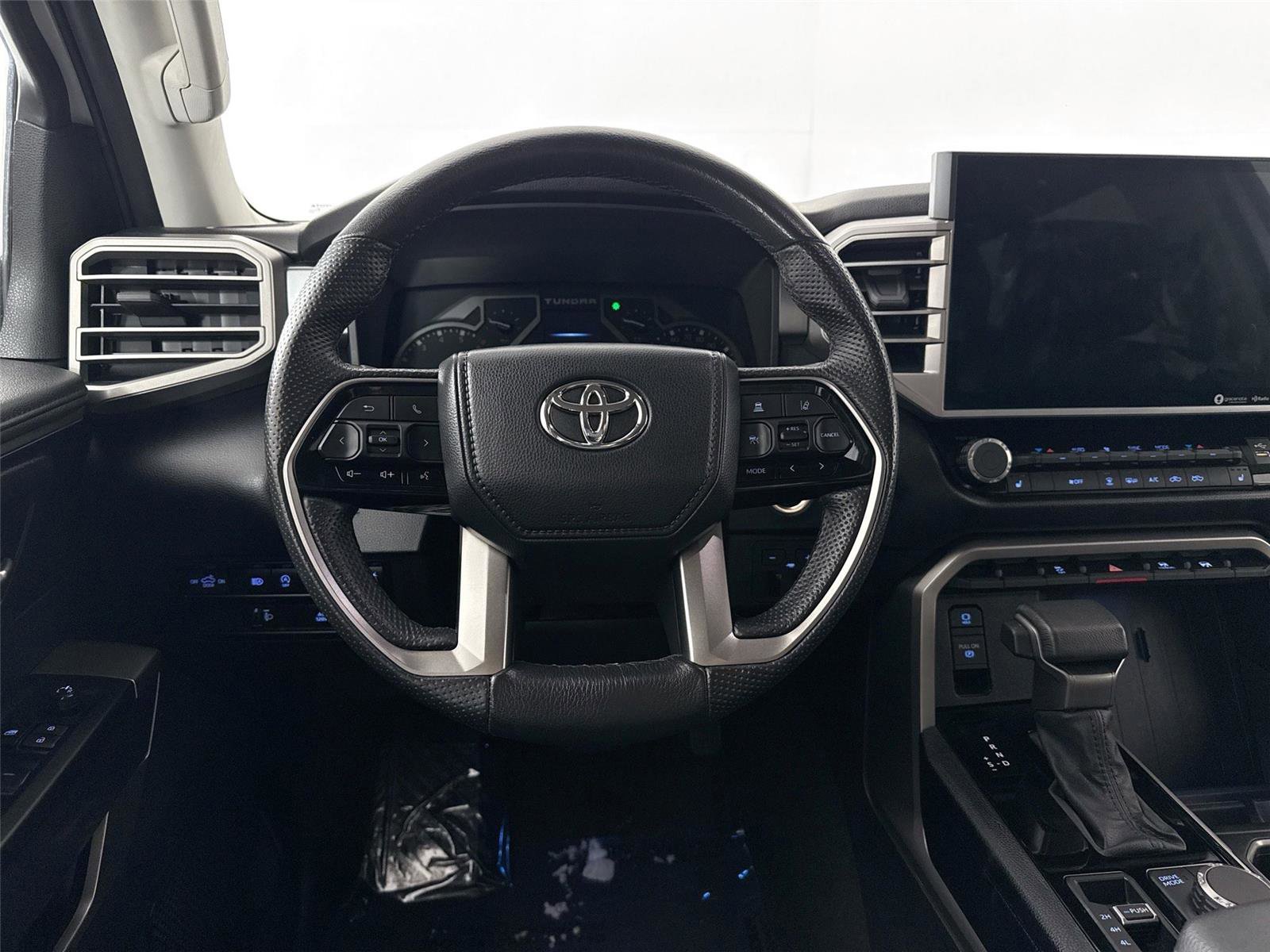 Used 2024 Toyota Tundra SR5 w/ SR5 Premium Package image 30