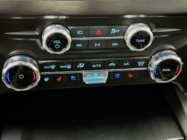 New 2026 Ford F250 Lariat w/ Chrome Package image 16