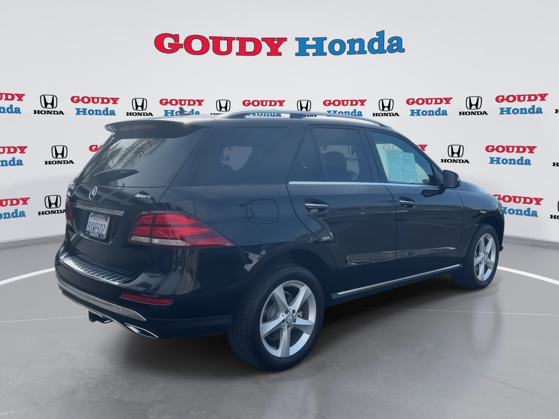 Used 2017 Mercedes-Benz GLE 350 4MATIC image 8
