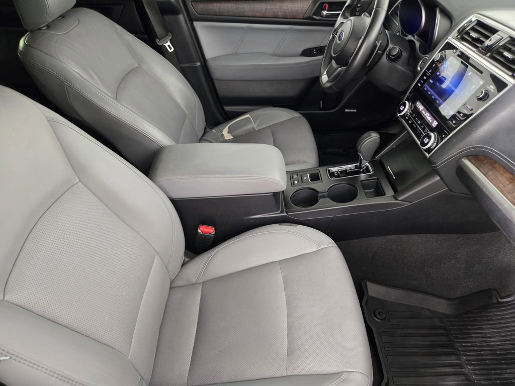 Used 2019 Subaru Outback 3.6R Limited AWD/4WD image 15