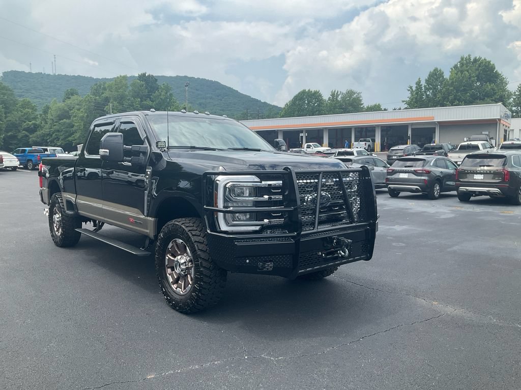 New 2026 Ford F350 King Ranch AWD/4WD image 3