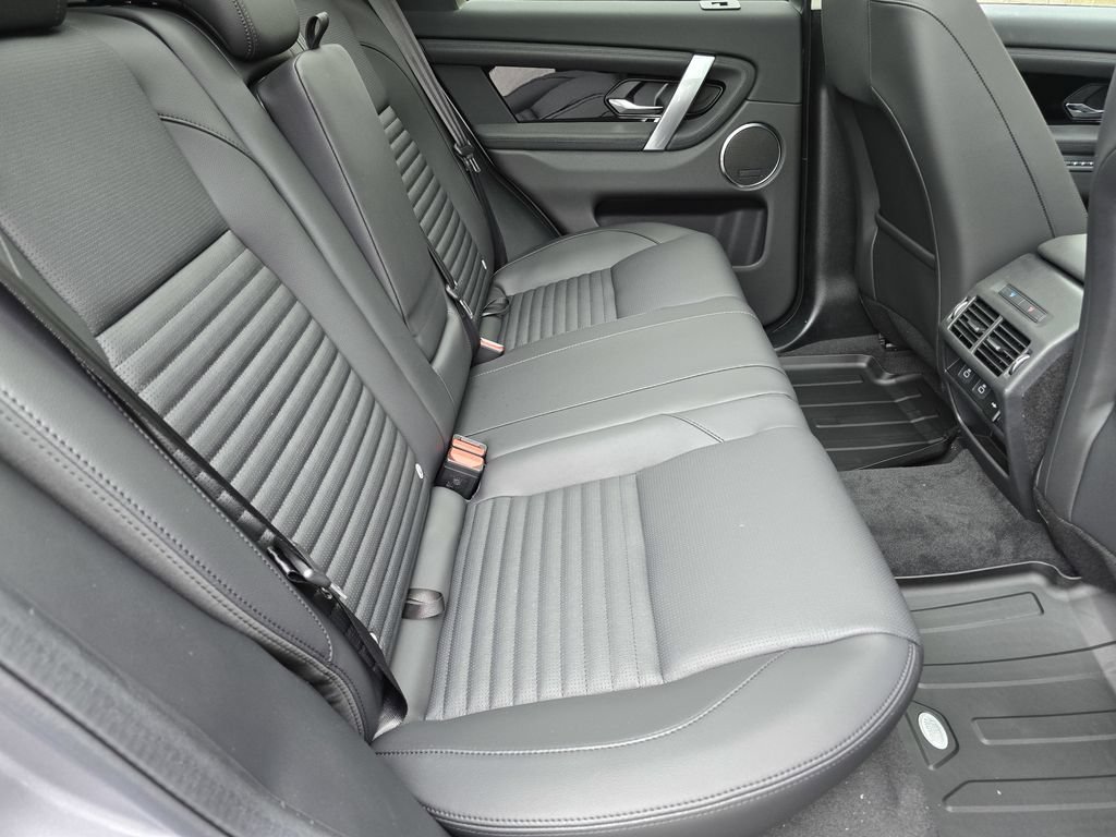 New 2025 Land Rover Discovery Sport S AWD/4WD image 18