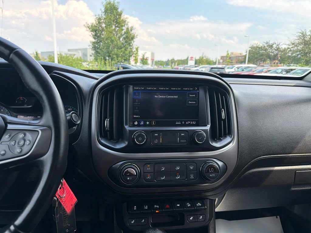 Used 2022 GMC Canyon AT4 w/ Driver Alert Package AWD/4WD image 30