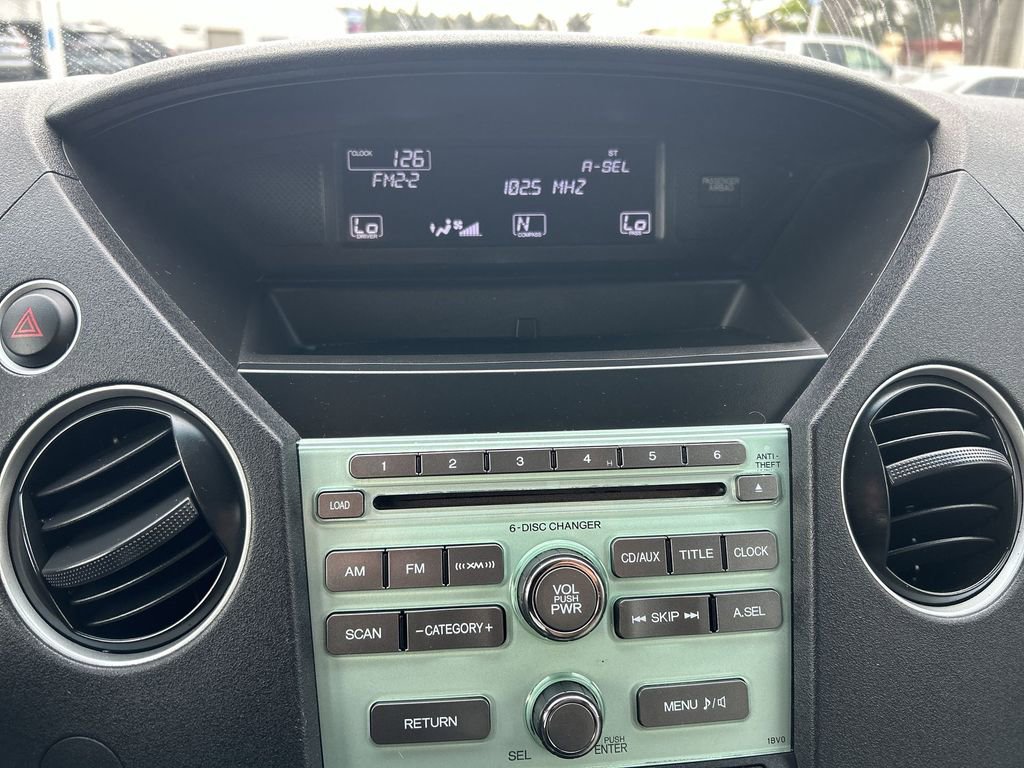 Used 2011 Honda Pilot EX-L image 16