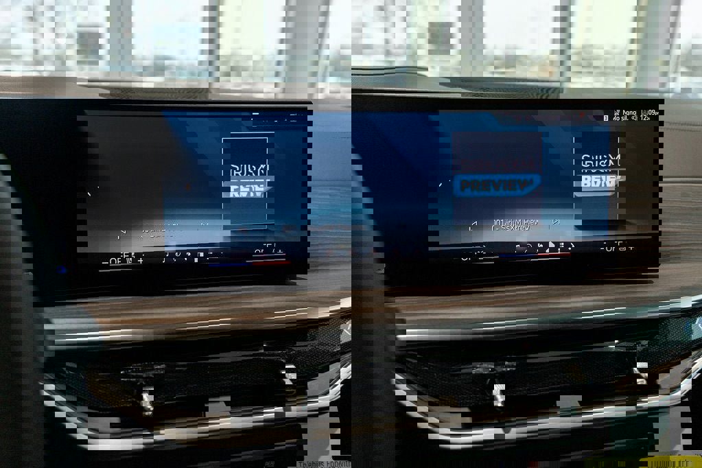 New 2026 BMW X5 xDrive50e w/ Premium Package image 29