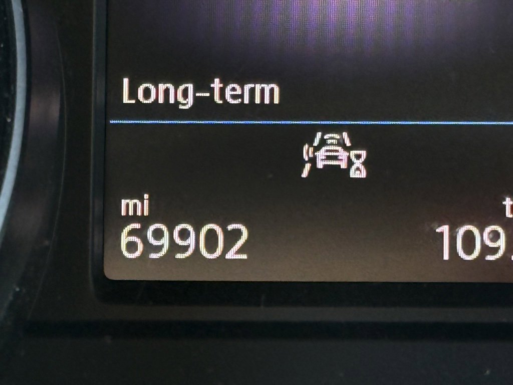 Used 2021 Volkswagen Atlas SE image 13