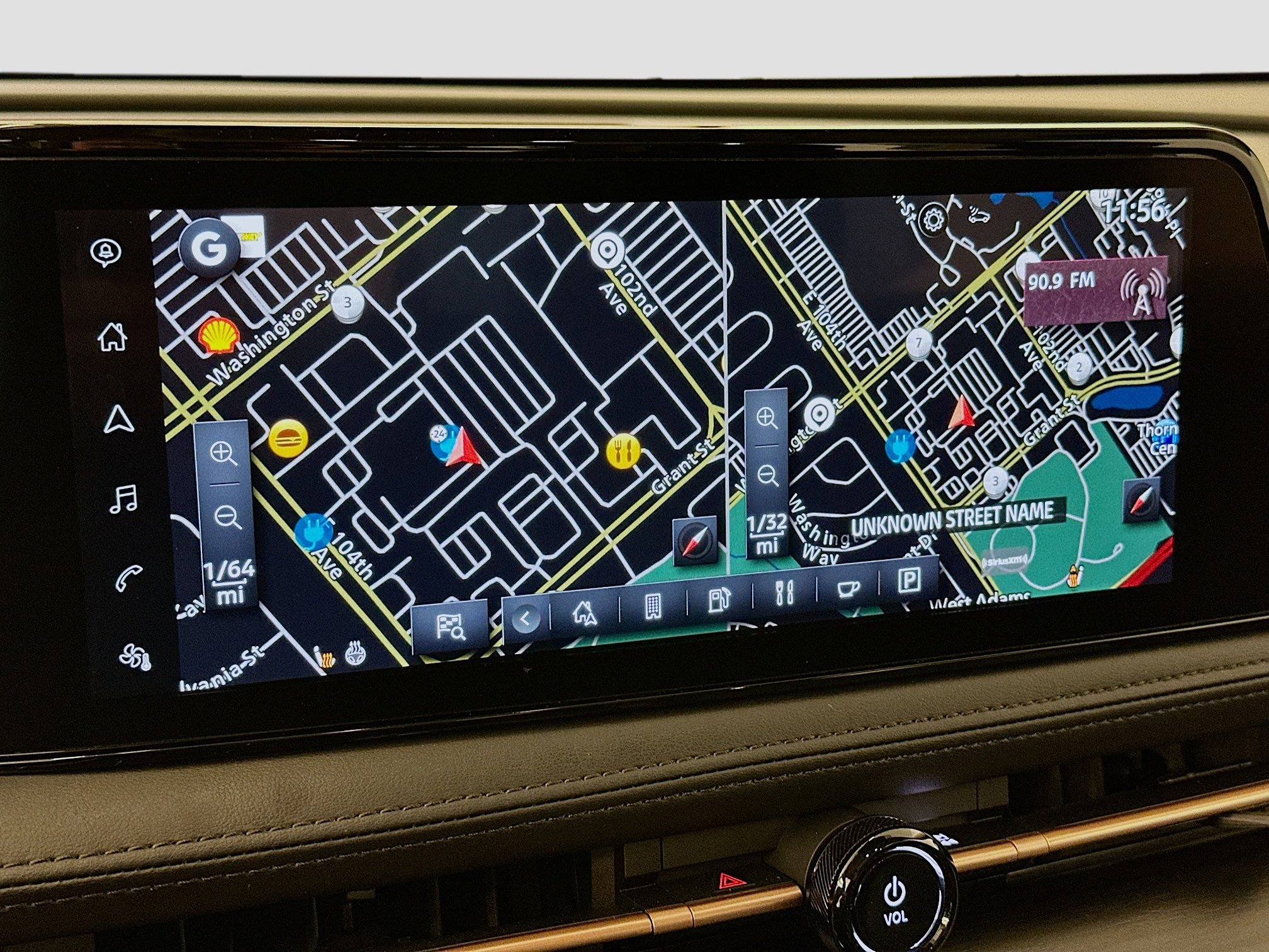 Used 2024 Nissan Ariya AWD image 22