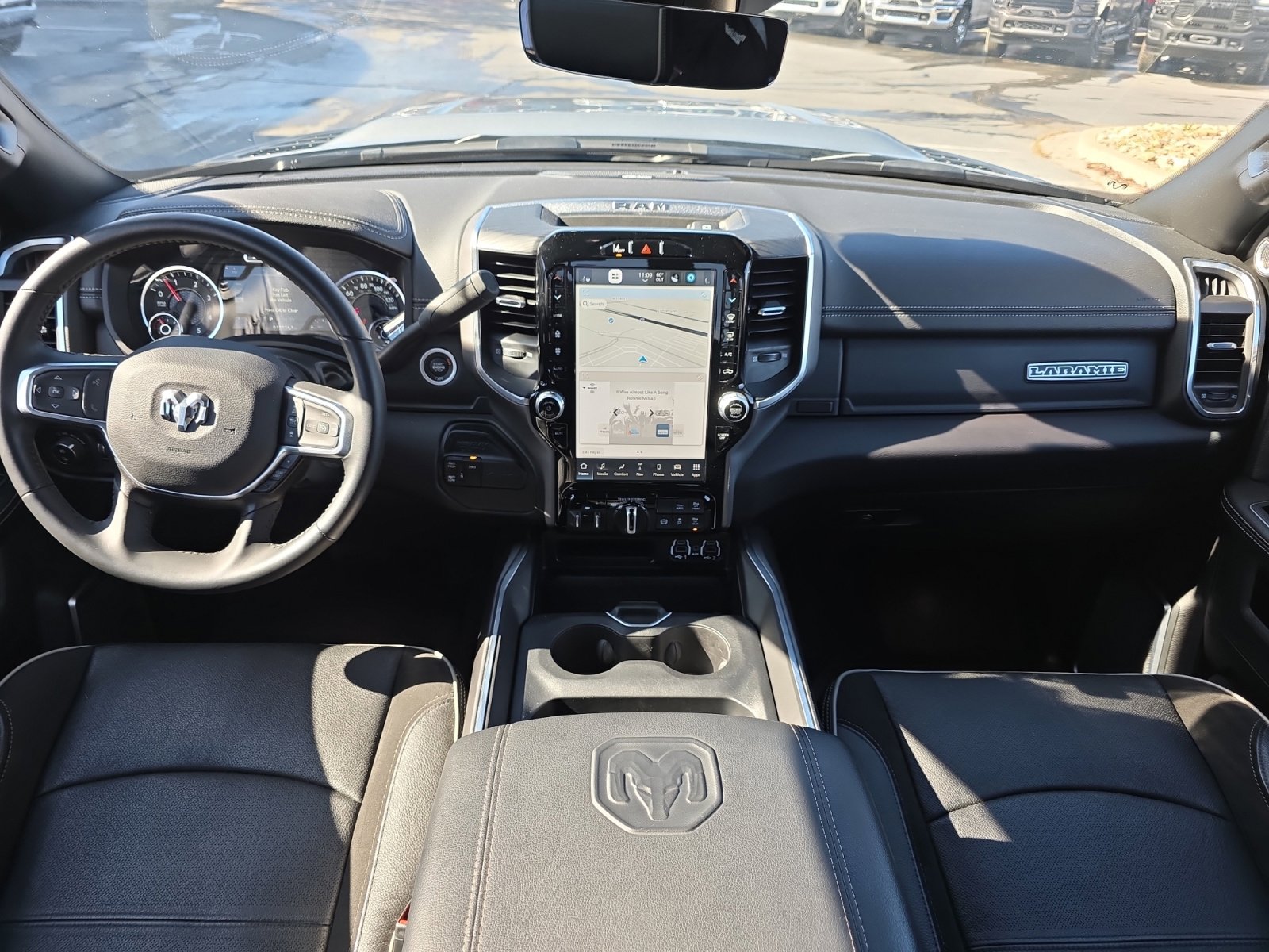 Used 2024 RAM 2500 Laramie w/ Night Edition image 19