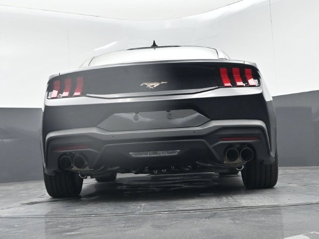 Used 2026 Ford Mustang Premium RWD image 46