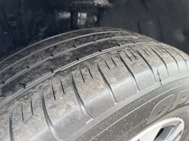 Certified 2022 Toyota Highlander XLE image 11