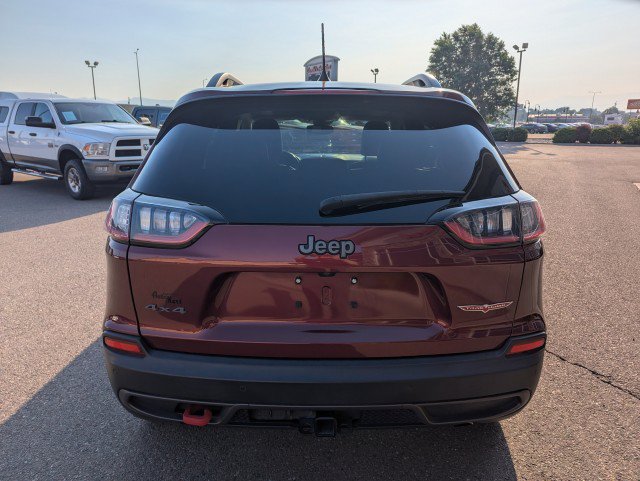 Used 2021 Jeep Cherokee Trailhawk w/ Sun, Sound & Nav Group AWD/4WD image 4