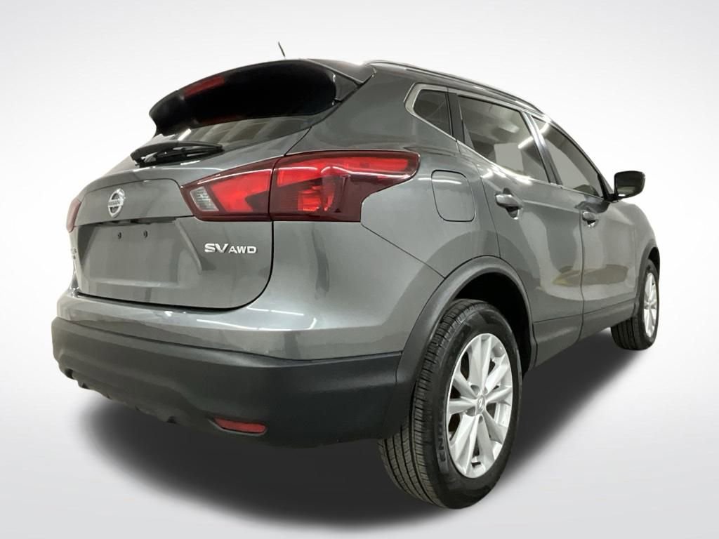 Used 2018 Nissan Rogue Sport SV w/ SV All-Weather Package image 3