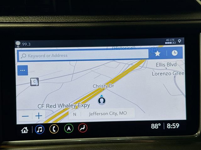 Used 2021 GMC Yukon XL Denali image 13