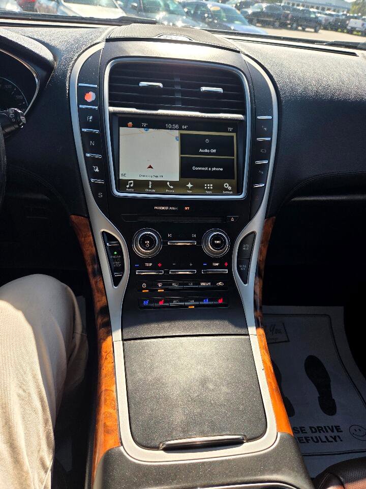 Used 2016 Lincoln MKX Reserve w/ Equipment Group 102A image 21