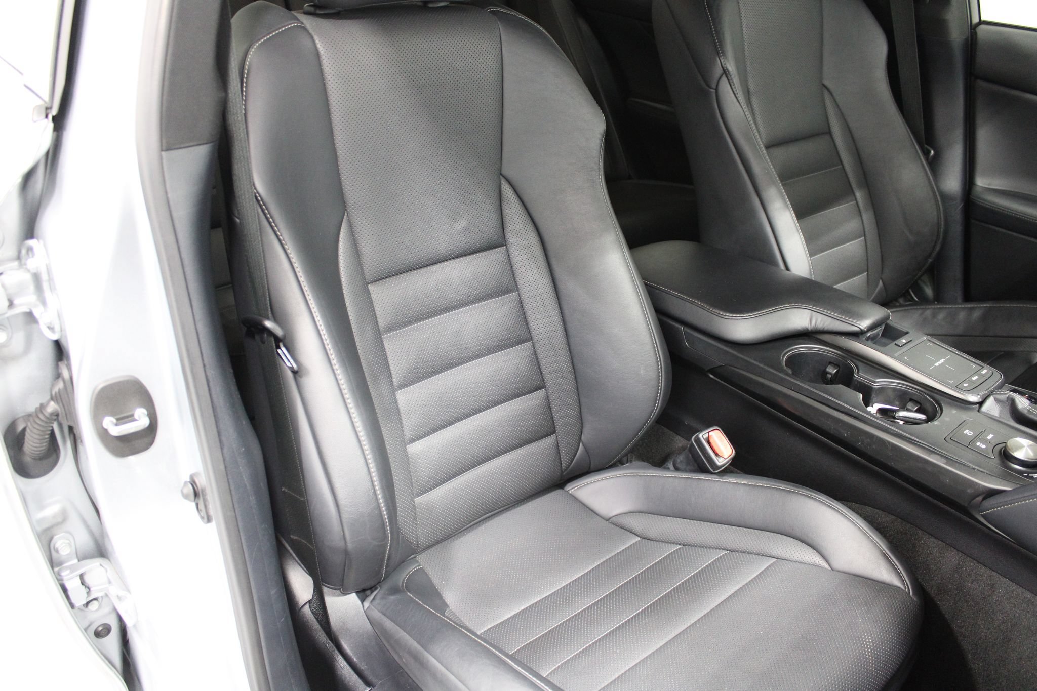 Used 2023 Lexus IS 350 F Sport w/ Memory Package RWD image 25