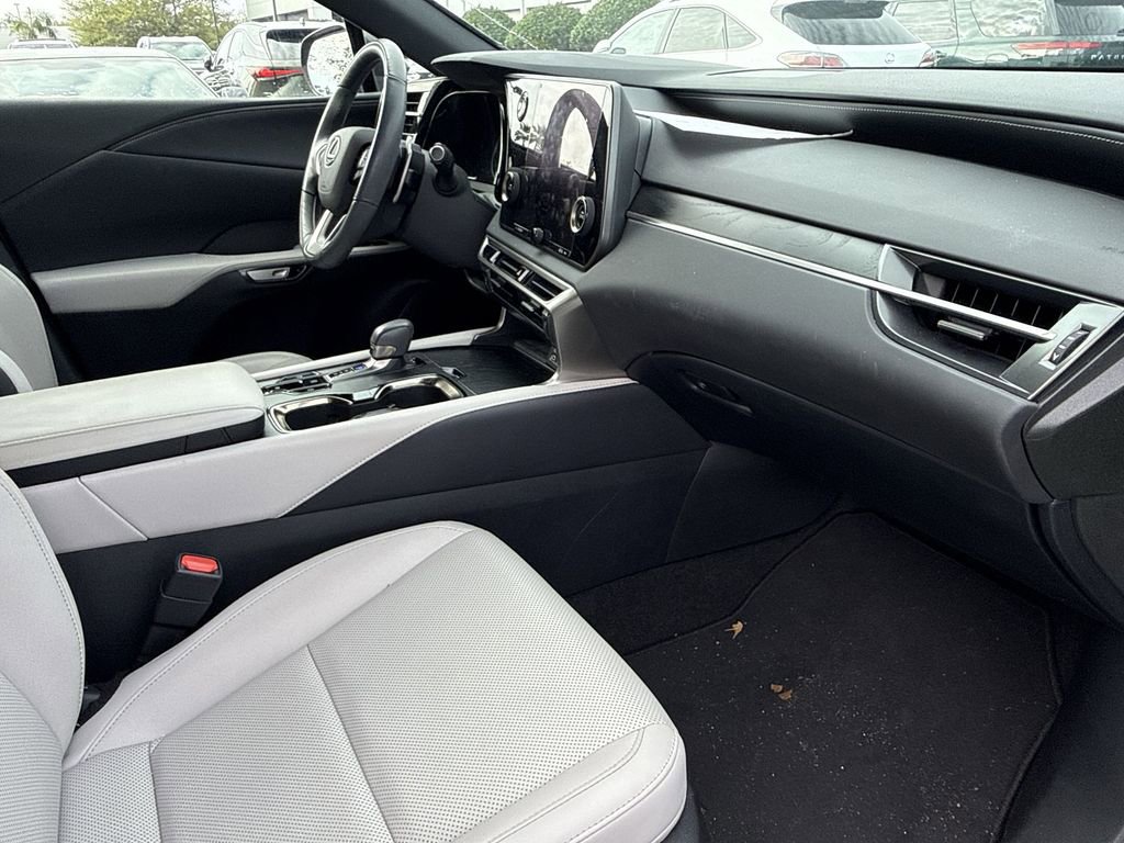 Used 2023 Lexus RX 350 Premium w/ Accessory Package (Z1) image 15