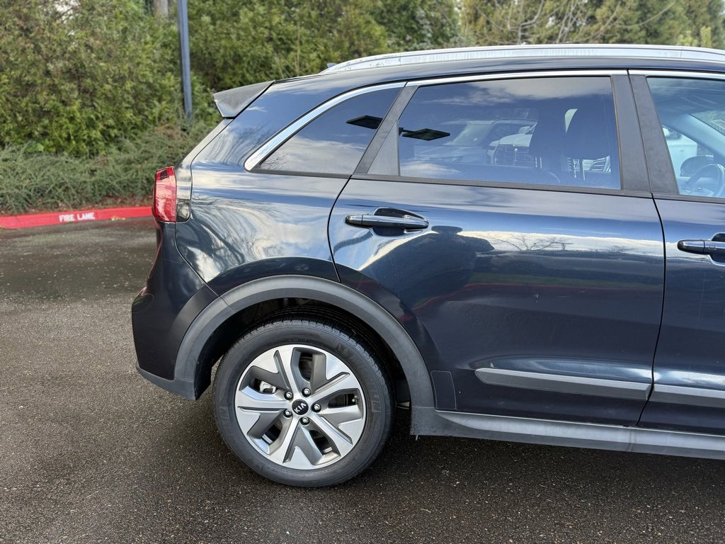 Used 2019 Kia Niro EX Premium w/ Cold Weather Package 1.0 image 17