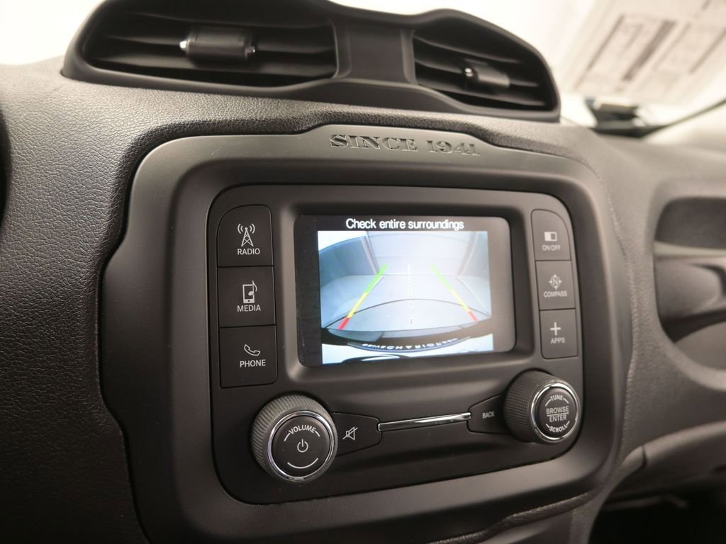 Used 2017 Jeep Renegade Latitude FWD image 35
