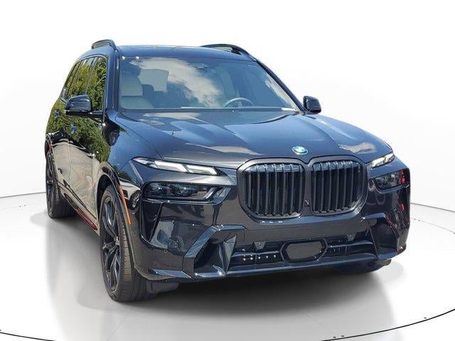 Used 2025 BMW X7 xDrive40i w/ M Sport Package AWD/4WD image 2