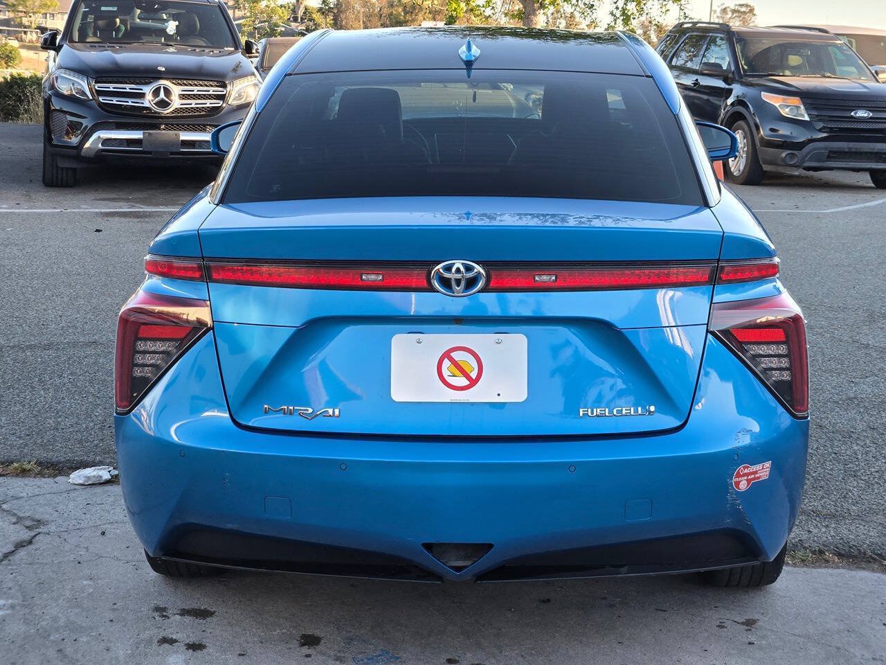 Used 2018 Toyota Mirai FWD image 13