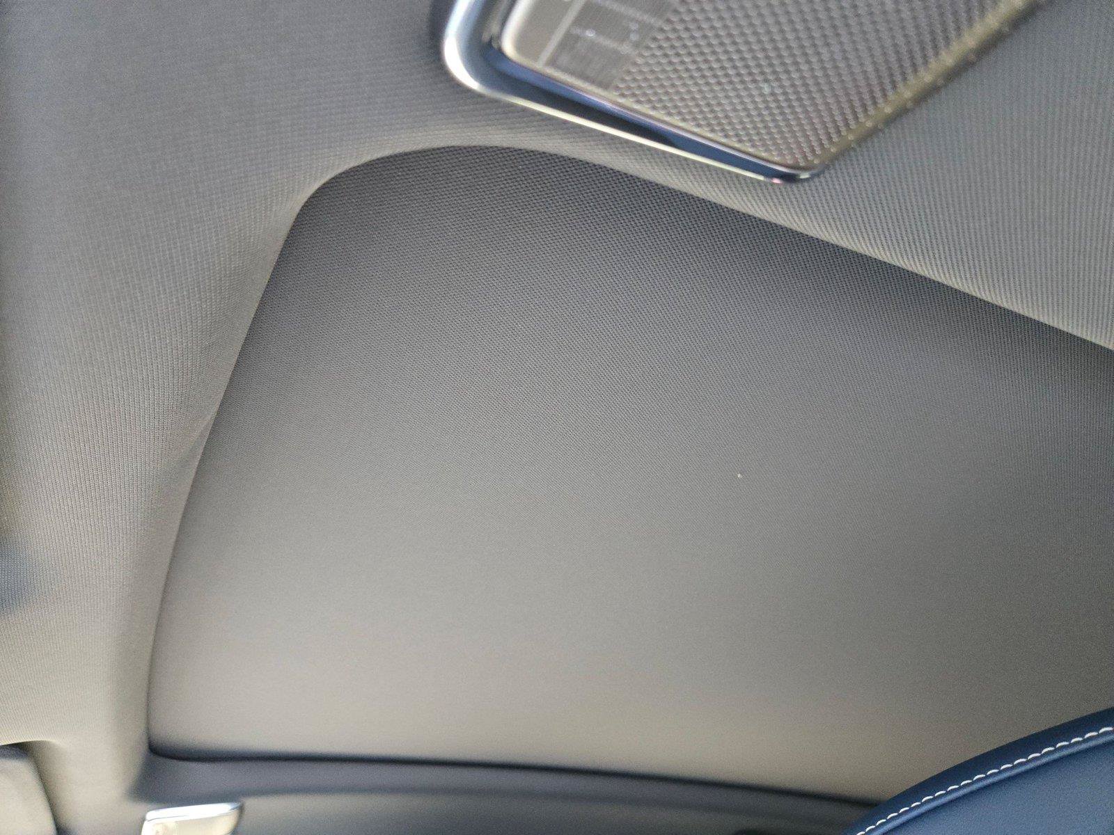 New 2027 Cadillac Optiq Premium Sport w/ LPO, Floor Liner Package AWD/4WD image 9