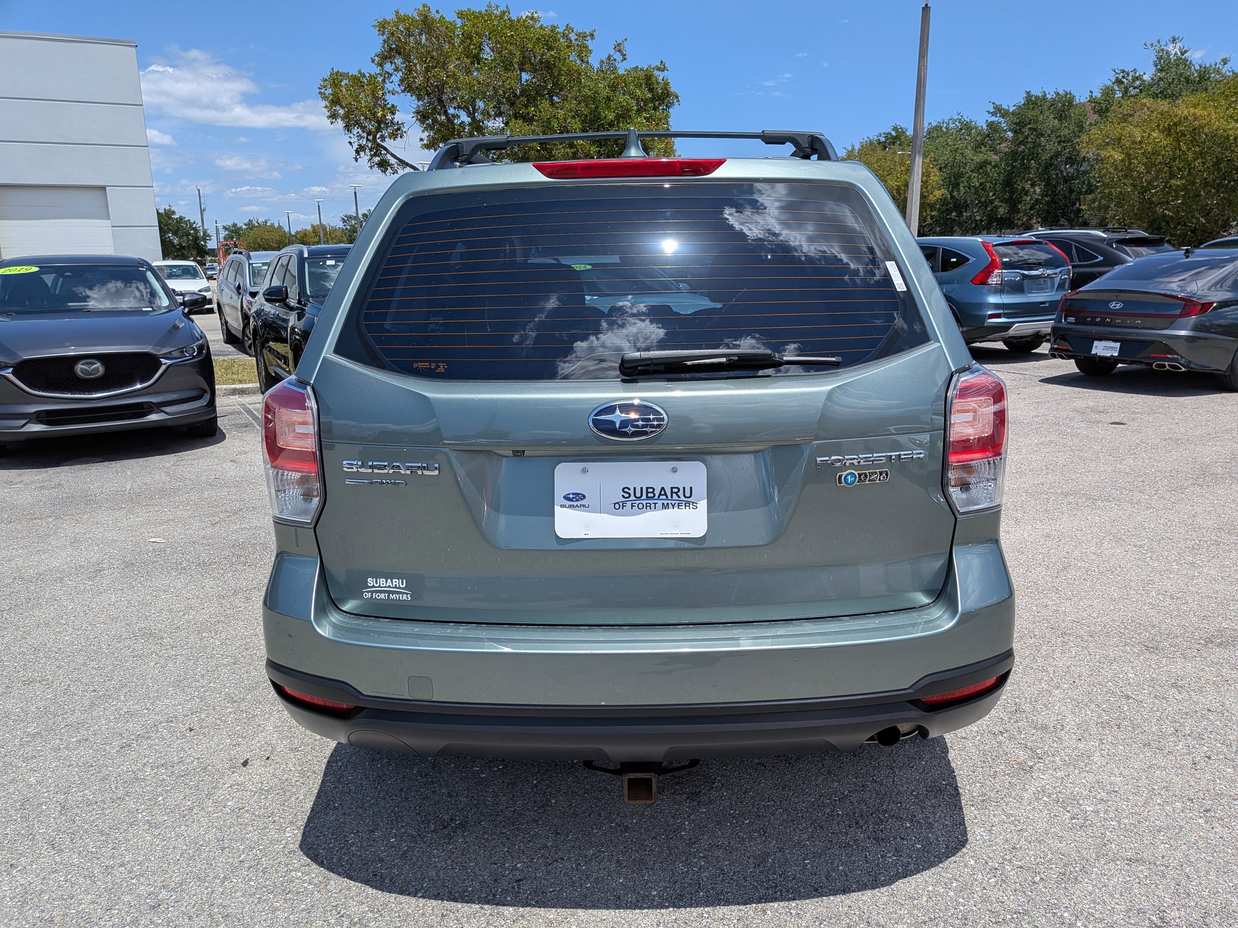 Used 2018 Subaru Forester 2.5i w/ Alloy Wheel Package AWD/4WD image 5